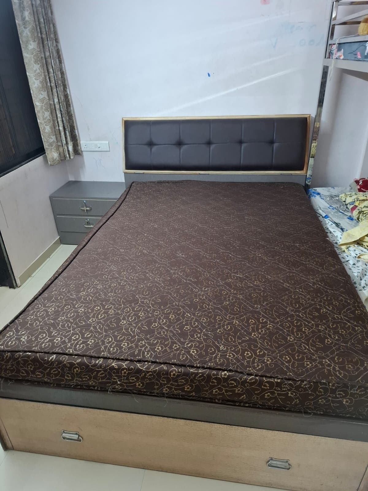 Hydrolic Custom Bed - custom furniture project by MistriKaam in Nikol, Ahmedabad